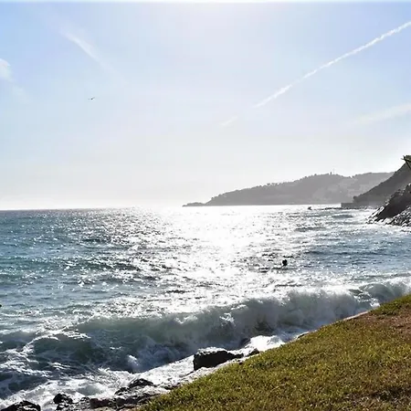 Piso Con Vistas Increibles Del Mar شقة